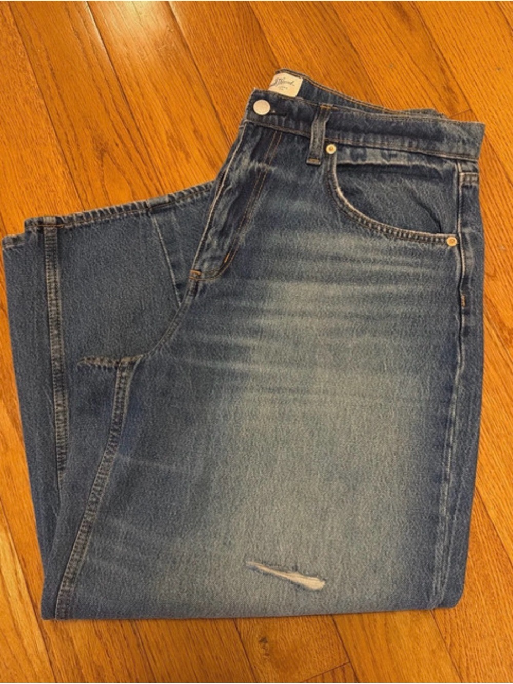 Universal Thread jeans